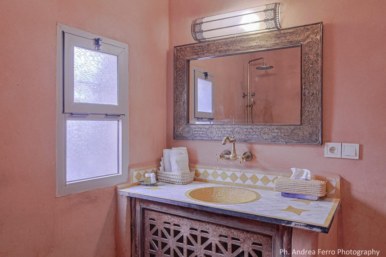 Bathroom 3, Riad Belvedere, Errachidia