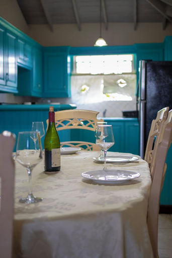 Food & Drinks, Best E Villas Providence