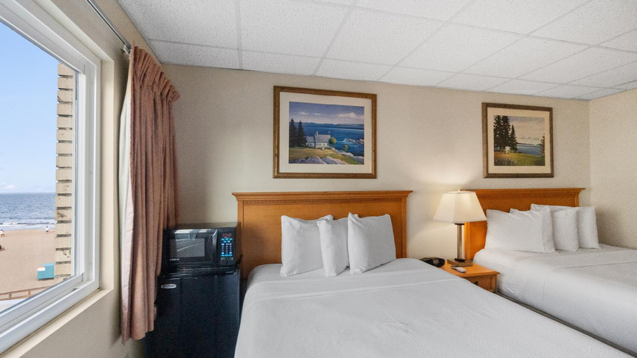 Bedroom 2, Safari Hotel Boardwalk, Worcester