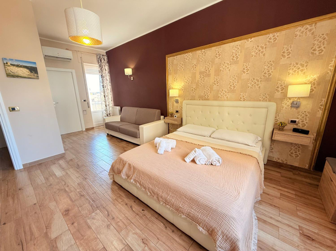 Bedroom 2, Home Syrakos, Syracuse