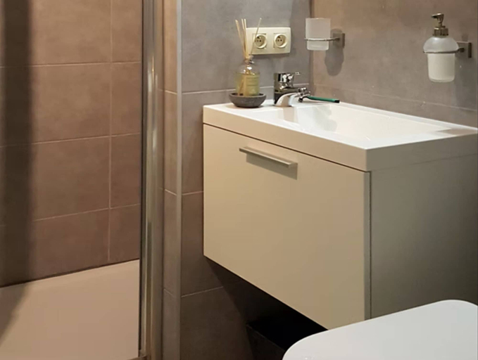 Bathroom 5, Cozy Durbuy Chalet With Fireplace, Luxembourg