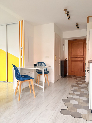 Dining, Quiet Elegance Near Lake Annecy Giez, Haute-Savoie