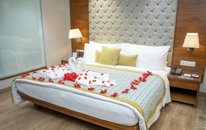 Others 3, Fortune Sector 27, Noida - Member ITC Hotels Group, Gautam Buddha Nagar