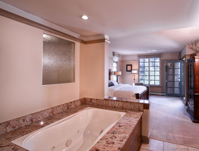 Bathroom 4, Park Plaza Beaver Creek, Eagle