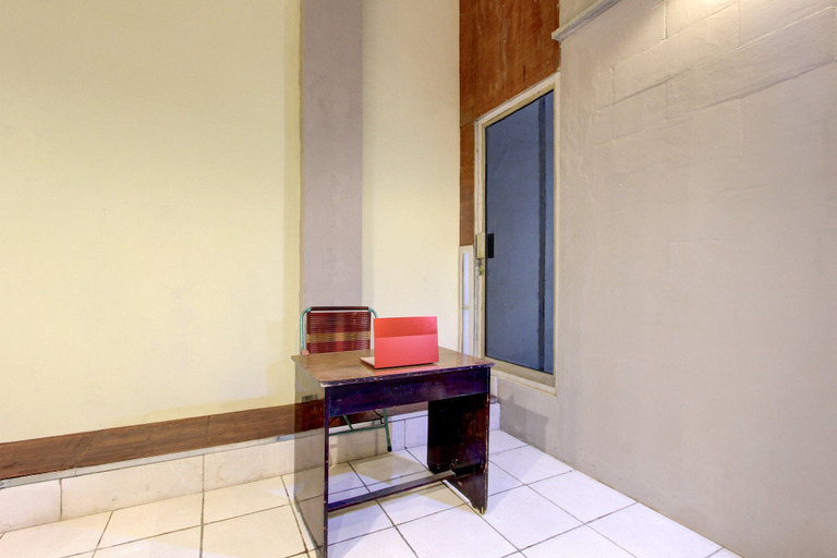 Reception 5, Chic Deluxe Twin Comfort Stay w/ Free Wifi, Semarang