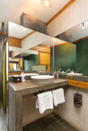 Bathroom, Altiplanico Puerto Natales, Última Esperanza