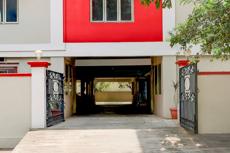 Reception 4, Deluxe Stay Luxury Service Apartments, East Godavari