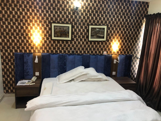 Bedroom 3, Solitude Hotel Yaba, Eti-Osa
