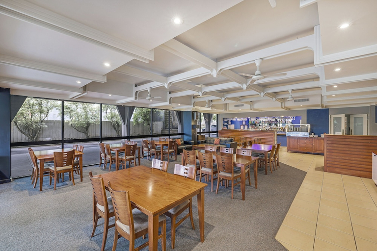 Food & Drinks, Central Court Motel Warrnambool, Warrnambool