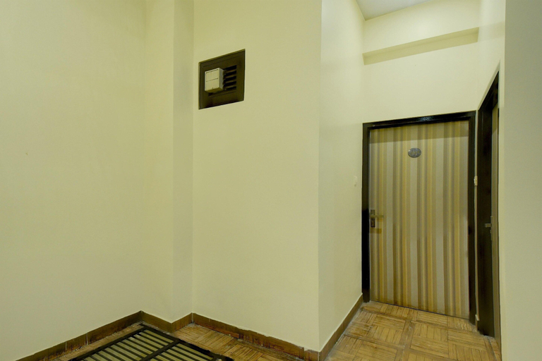 Interior 2, Deluxe Aishwarya Inn, Jaipur