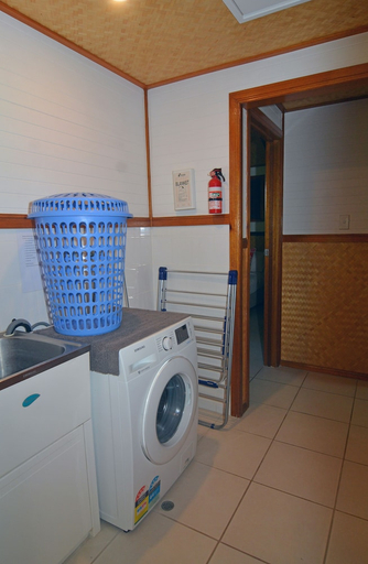 Bathroom 4, Island Magic Resort, Malorua
