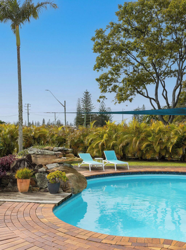 Sport & Beauty, The Carmel Yamba, Clarence Valley- Coast