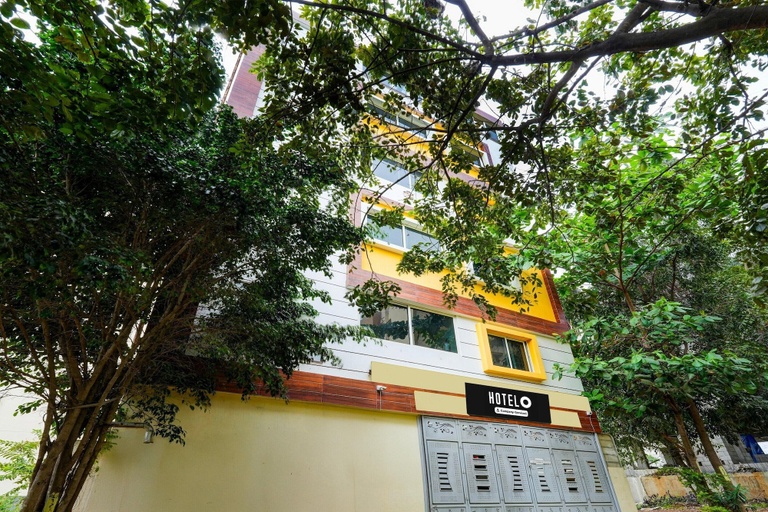 Exterior 5, Deluxeganakkal Near BGS Hospital Junction, Bangalore