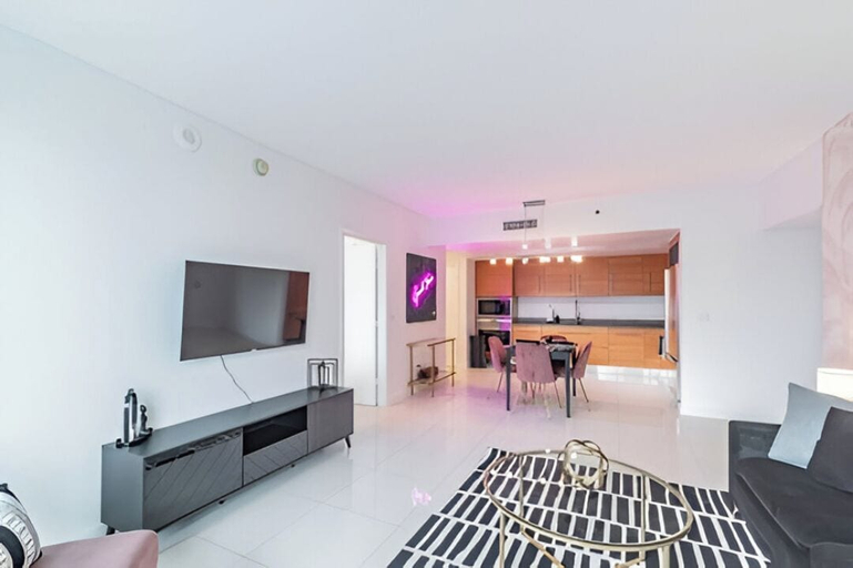 Living area 4, The Brickell Suites - W Miami, Miami-Dade
