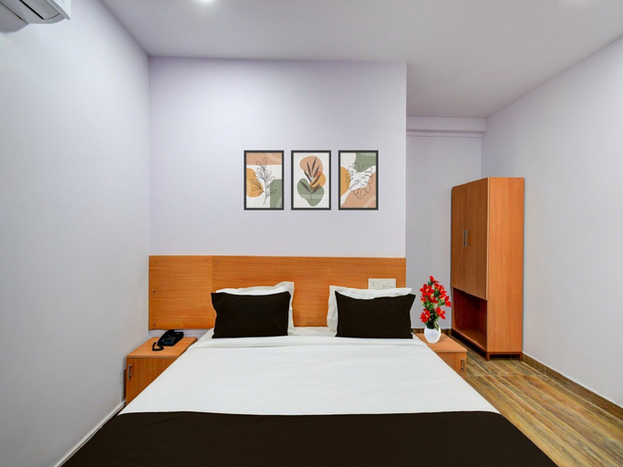 Room 4, Deluxeoyo Nagaram, Ranga Reddy