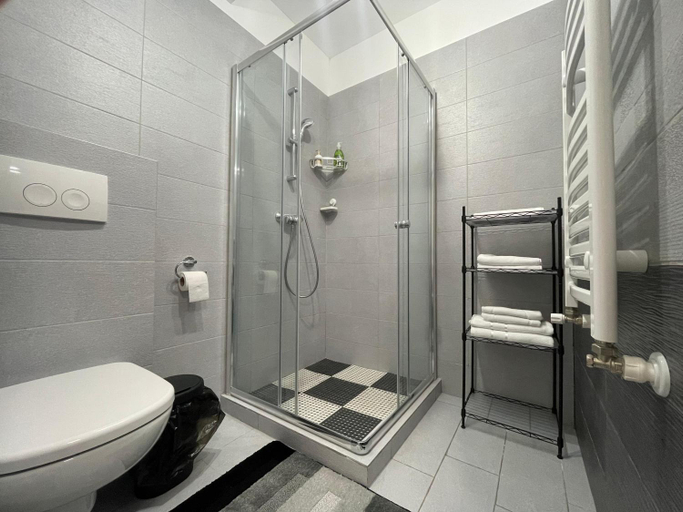 Bathroom 2, Apartment Moonlight by Casa del Mar, Navodari