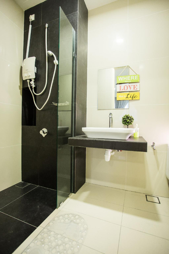 Bathroom 3, Econest Apartment Eco Botanic Educity Nusajaya , Johor Bahru