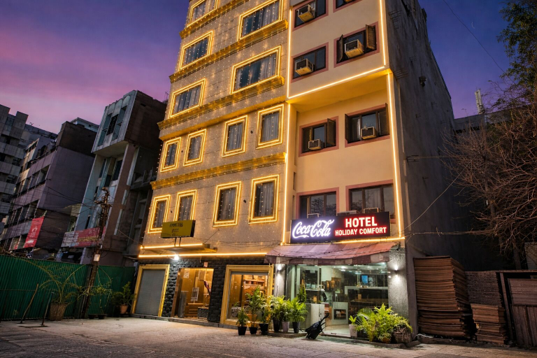 Exterior & Views, Hotel Holiday Comfort - 800 mts from Jallianwala Bagh, Amritsar, Amritsar