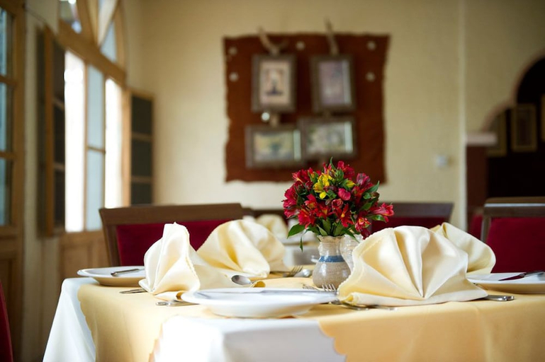 Food & Drinks, Stipp Hotel Gisenyi, Rubavu