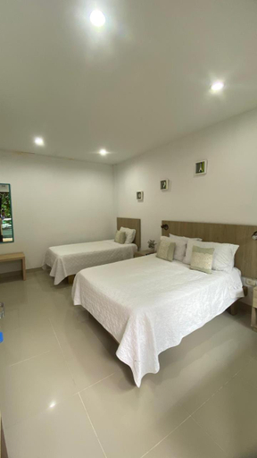Others 4, Hotel River City, Montería
