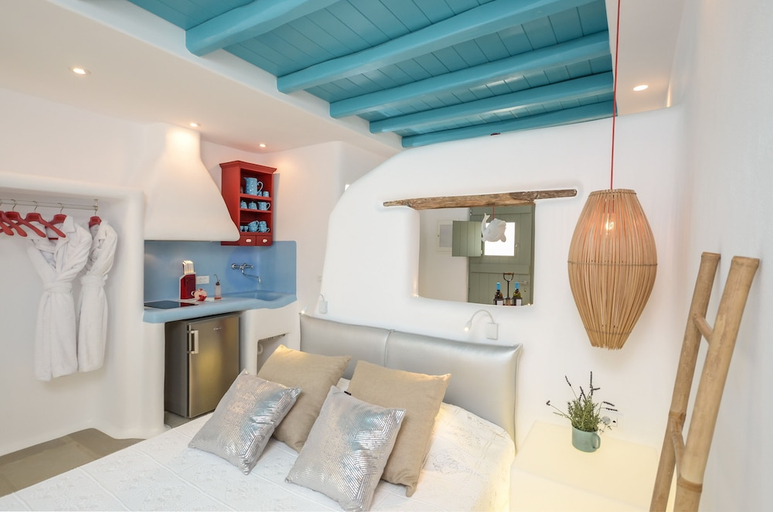 Bedroom 3, Naxos Euphoria Suites, South Aegean