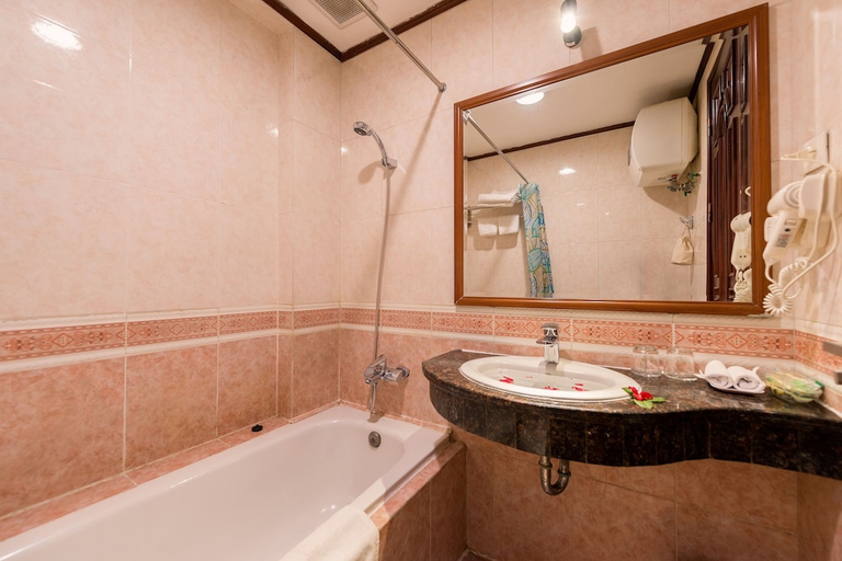 Others 5, Prince II Hotel, Hoàn Kiếm