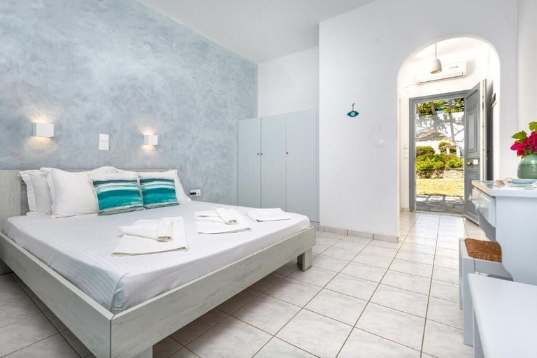 Bedroom 3, Villa Zeta, South Aegean