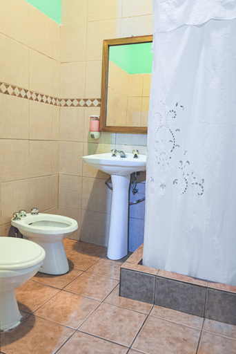 Bathroom, Art Factory San Telmo, Distrito Federal