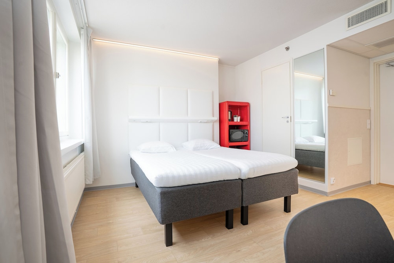 Bedroom 4, Omena Hotel Jyväskylä, Central Finland