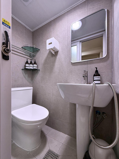 Bathroom 4, Hi There Design Guesthouse, Mapo