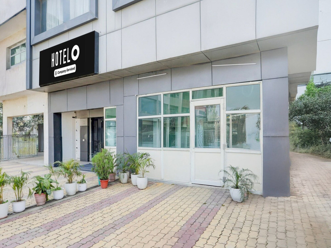 Reception 3, Deluxehotel jb Plaza, Sahibzada Ajit Singh Nagar
