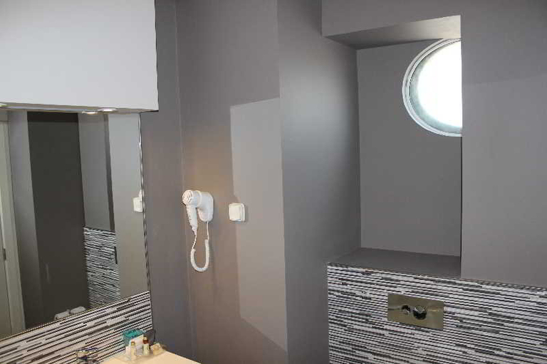 Bathroom 4, Aqua Ria Boutique Hotel, Faro