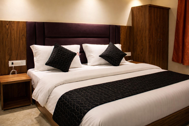 Bedroom 5, Hotel Gorli Heritage, Hardwar