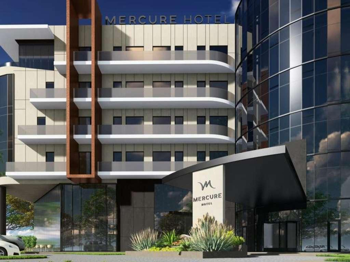 4, Mercure Oradea, Oradea