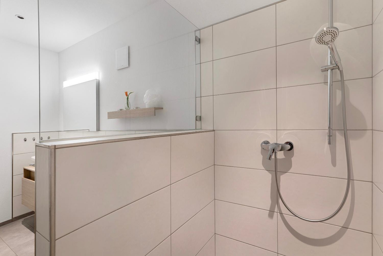 Bathroom 3, Rebenrain Comfortable holiday residence, Ortenaukreis