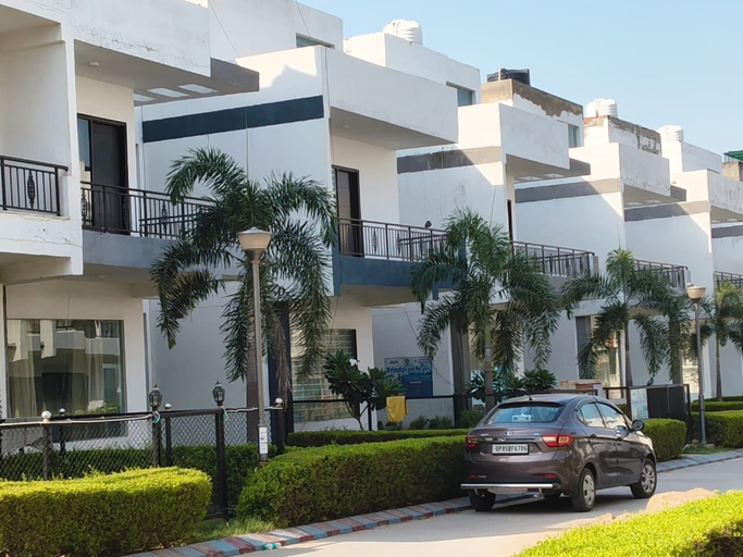 Exterior 3, Vrindavan Stays Near Burja Rd, Mathura