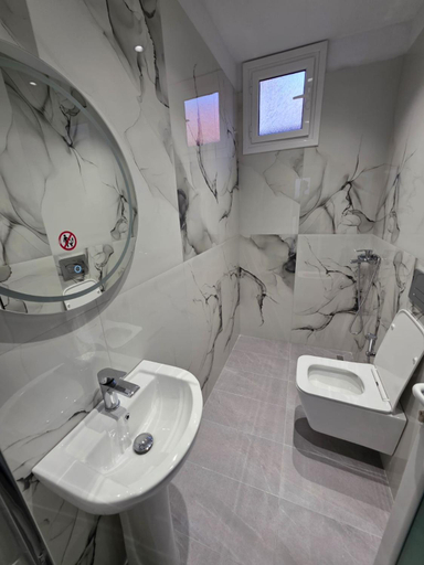 Bathroom 3, Vila Rafael Ksamil, Sarandës