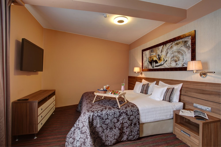 Bedroom 2, Haston City Hotel, Trzebnica