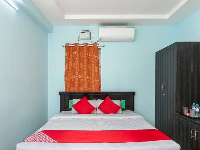 Room 4, Hotel O Tada Sri City, Nellore