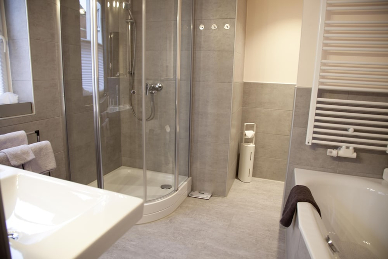 Bathroom 3, Hotel Stadthaus, Paderborn