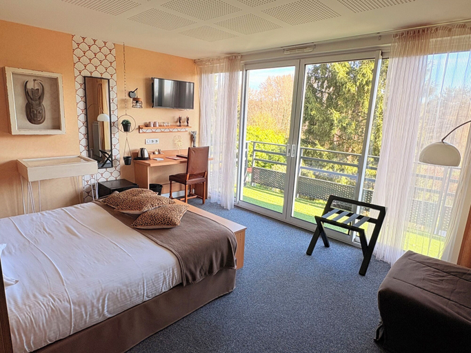 Room 3, Logis Hôtel la Maison Carrée, Meurthe-et-Moselle