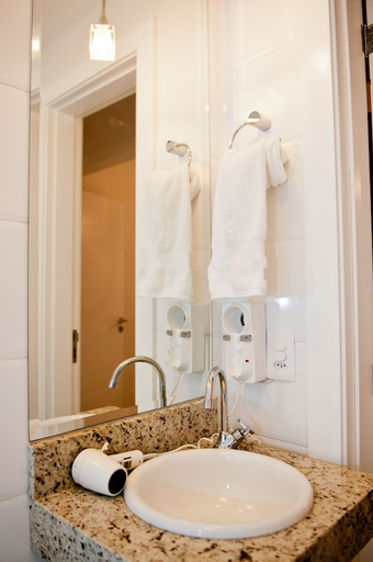 Bathroom 4, Bora Bora Pousada, Bombinhas