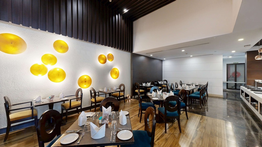 Others 2, Gurmon Hotels Sohna Road Gurugram a Member of Radisson Individuals, Gurgaon