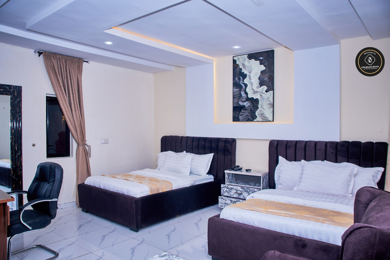 Room 4, Ozigrand Hotel, Oredo Edo