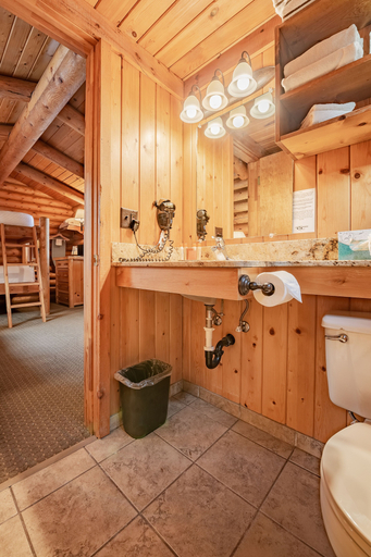 Bathroom 3, Cowboy Village Resort, Teton