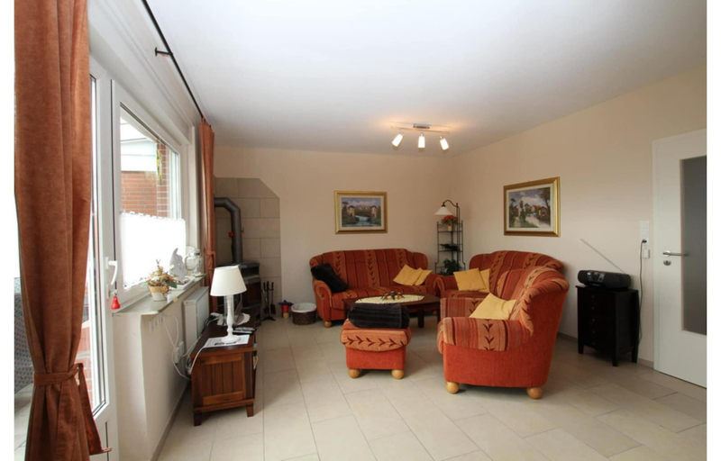 Living room 2, Strandnaher Bungalow Renoviert, Dornumersiel, Aurich