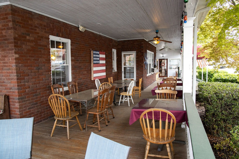 Others 4, Inn on Church, Henderson
