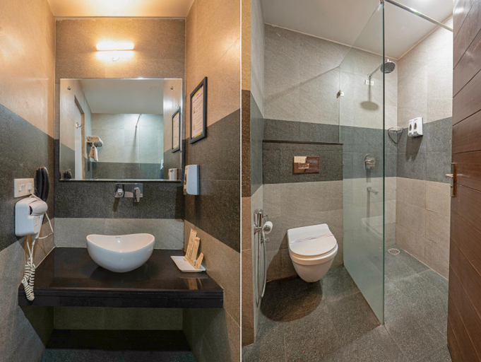 Bathroom 4, Treebo Premium Grand Legacy Elite with Roof Top Cafe, Dehradun