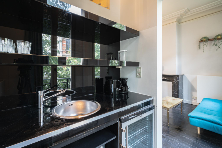 Kitchen, Spacious apartment in Antwerp, Antwerpen
