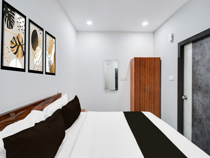 Room 2, Deluxeftl Kachiguda, Hyderabad